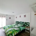 Les Piafs Du Der 1 Apartment *