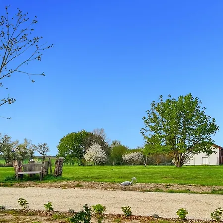 Apartment Les Piafs Du Der 1 Joncreuil