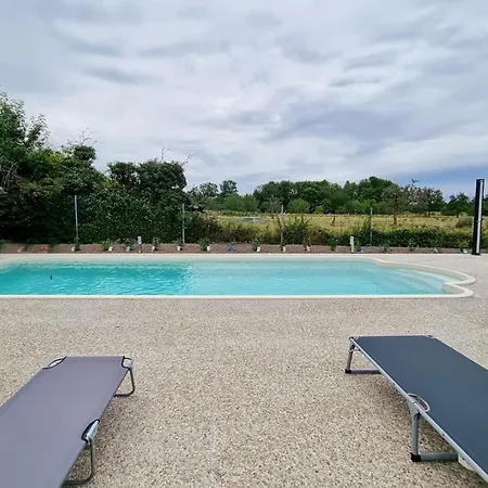 Les Piafs Du Der 1 Apartamento *