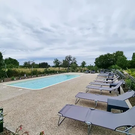 公寓 Les Piafs Du Der 1 *