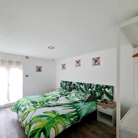 Les Piafs Du Der 1 Apartman *