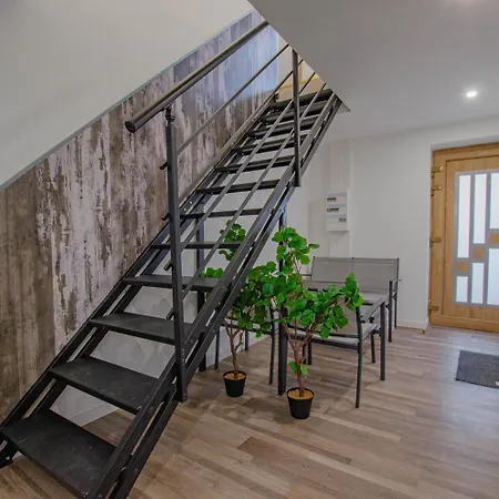 Apartman Les Piafs Du Der 1 *
